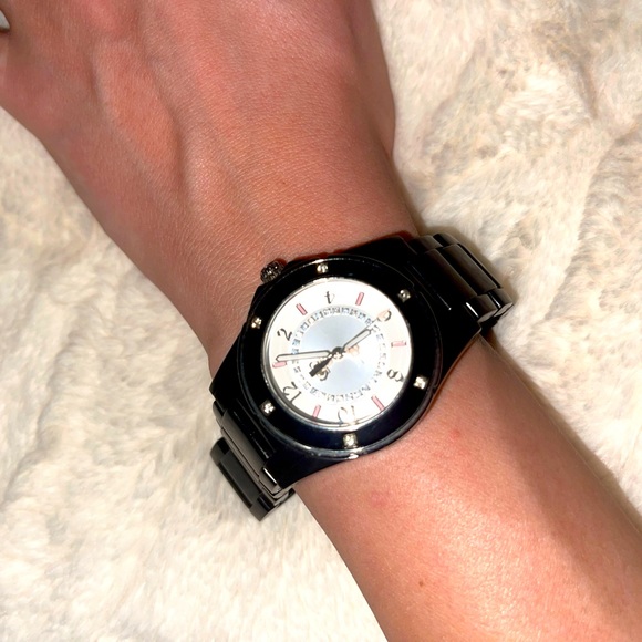 Juicy Couture Black Watch - Picture 3 of 4